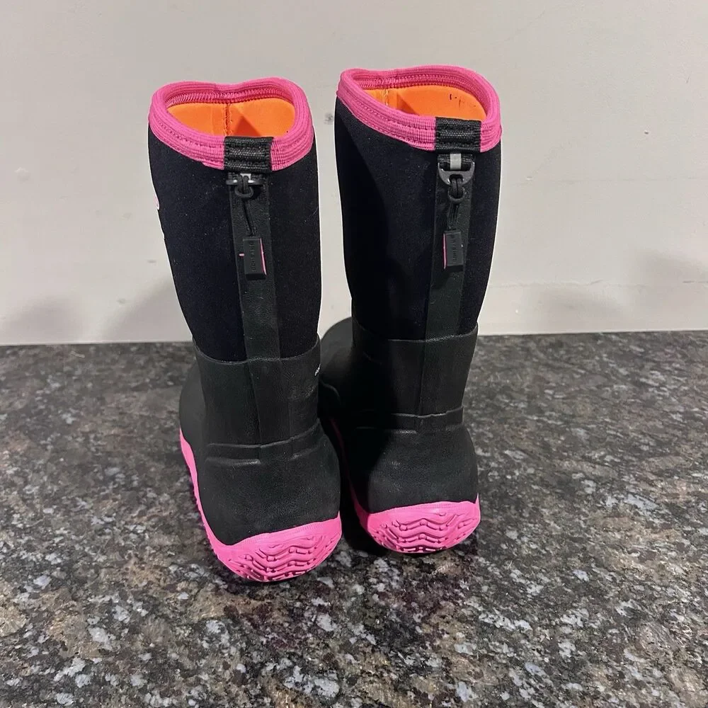Dryshod Tuffy Kid's Waterproof Sport Boots Black/Pink (TUF-KD-PN-Y) Sz 6 EUC
